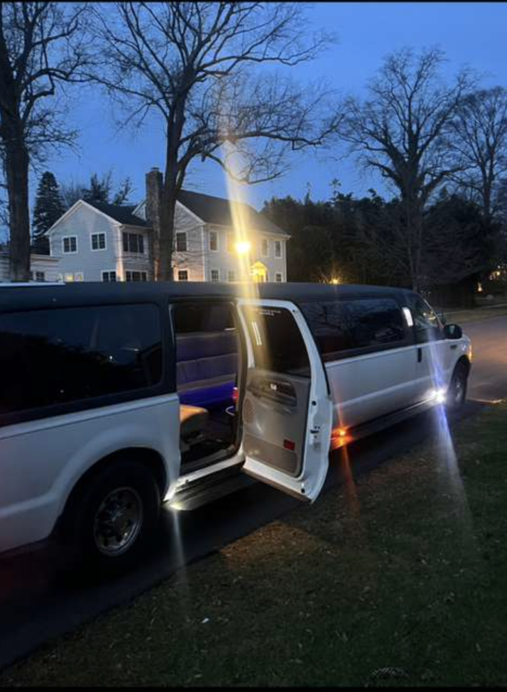 Luxury Limo & Chauffeur Services in Bronx